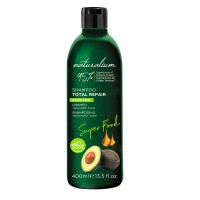 Champô Abacate + Keratina Naturalium Superfood (400 ml): Com efeito total repair para mimar o teu cabelo